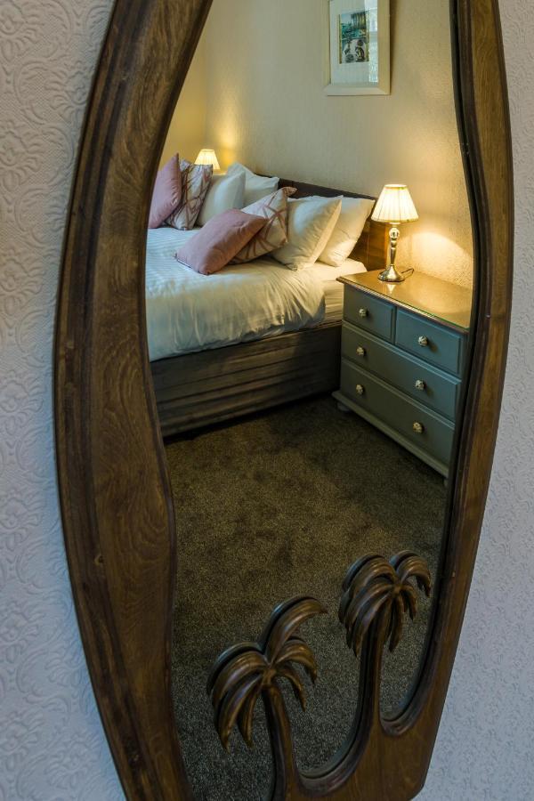 Relax At Rosscourt Guest House-Free On Site Parking (Adults Only) Bournemouth Luaran gambar