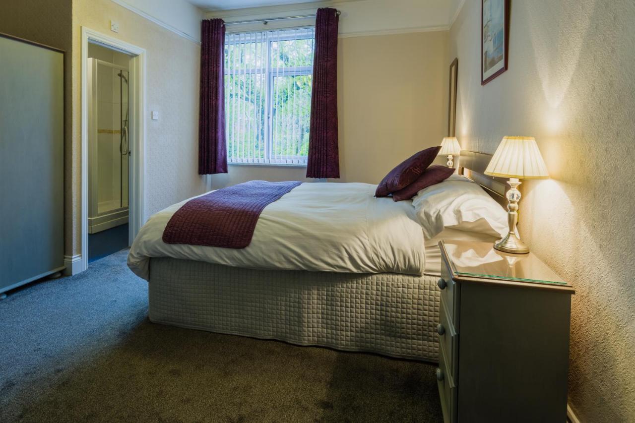 Relax At Rosscourt Guest House-Free On Site Parking (Adults Only) Bournemouth Luaran gambar