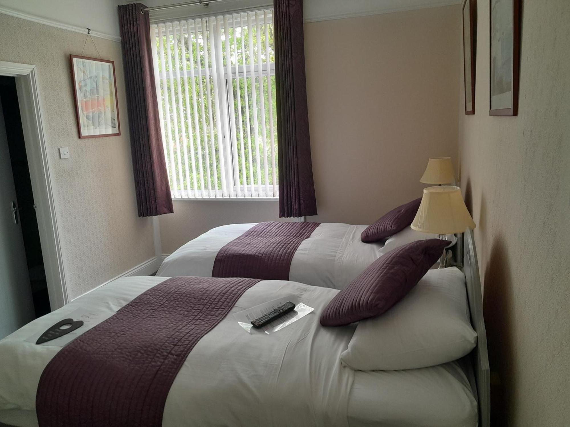 Relax At Rosscourt Guest House-Free On Site Parking (Adults Only) Bournemouth Luaran gambar