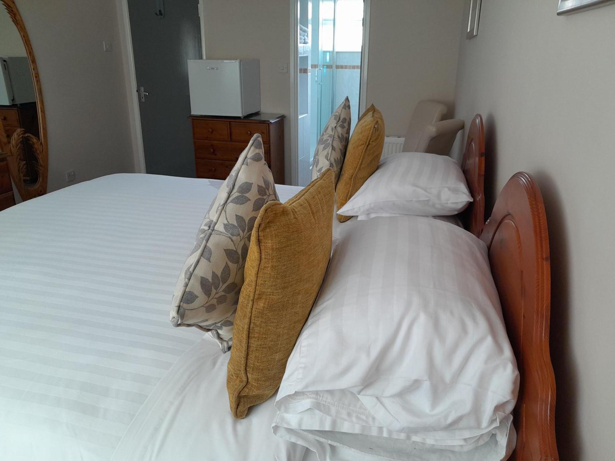 Relax At Rosscourt Guest House-Free On Site Parking (Adults Only) Bournemouth Luaran gambar